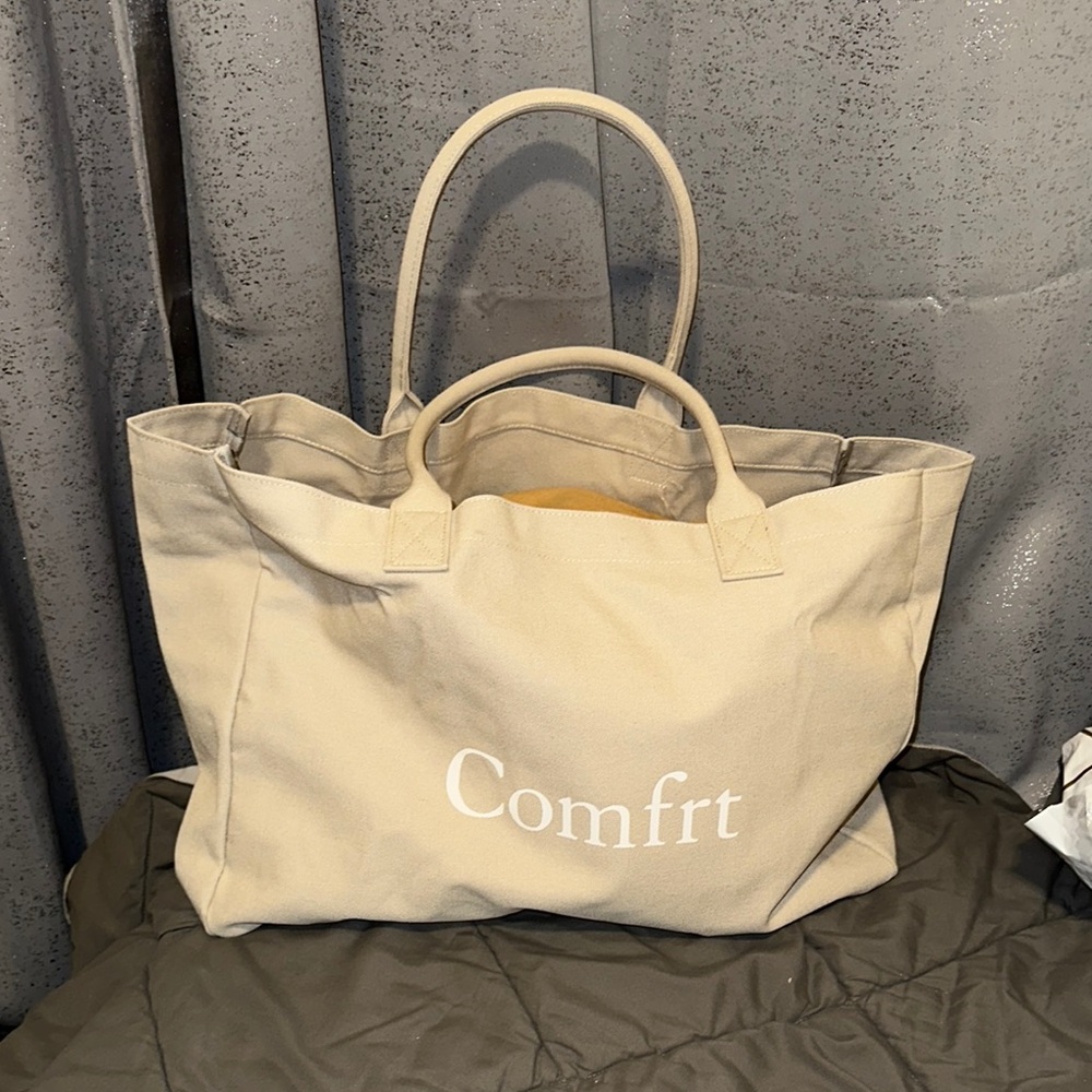Comfrt Canvas Tote Bag in Beige - Everyday Carry